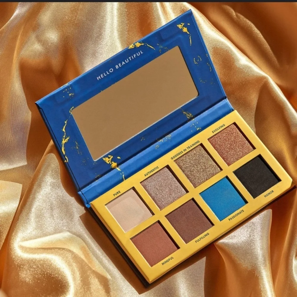 Chella Devine Eyeshadow Palette new in box casual classic blue bronze shimmer